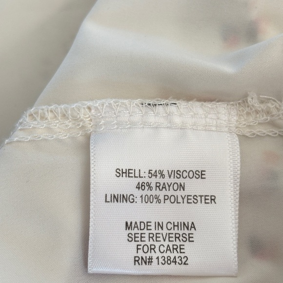 ModCloth Women's The Keyhole Story A-Line Dress White Floral Sz 8 Empire Waist - Picture 13 of 14